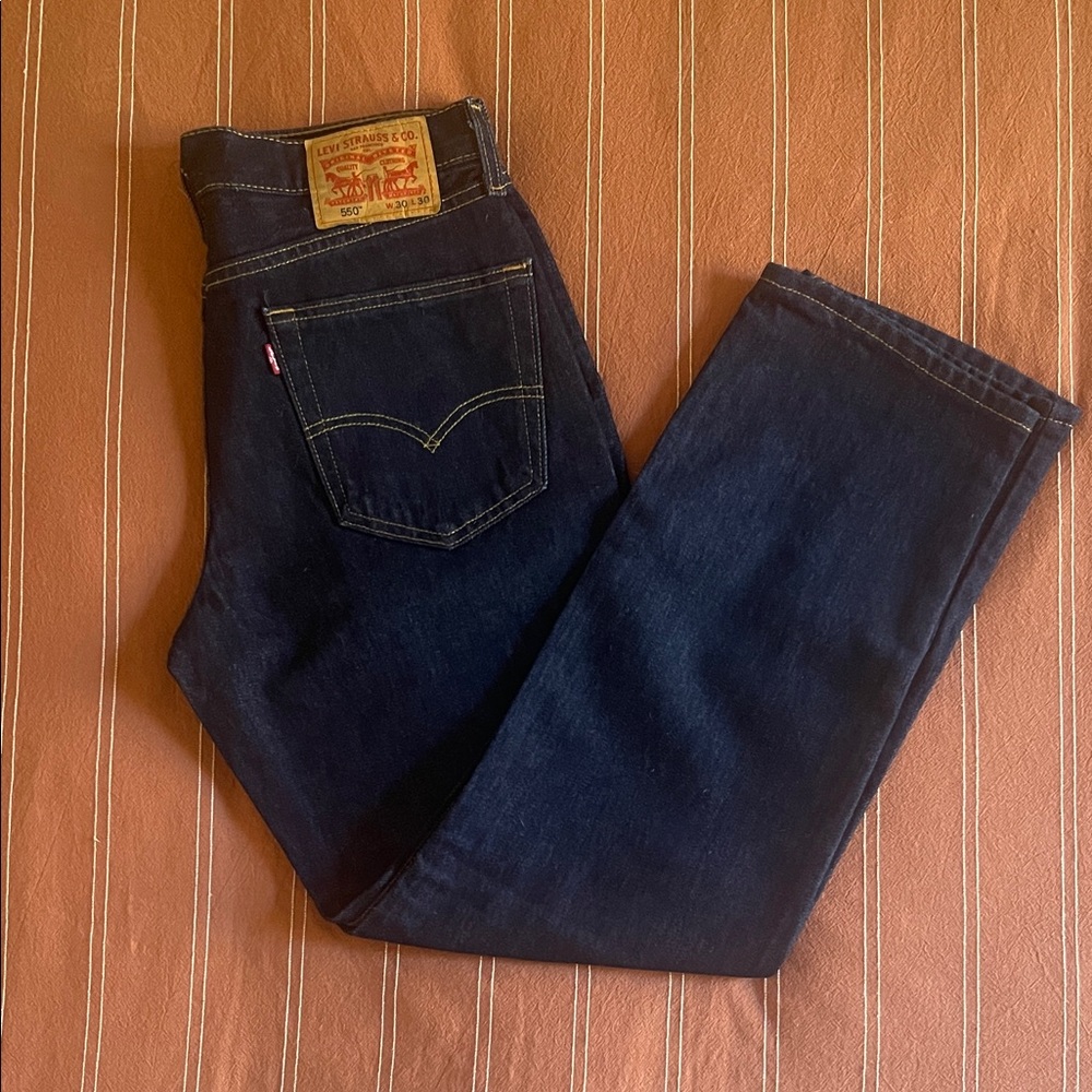 Levi's Men's Dark Blue Straight Jeans 550